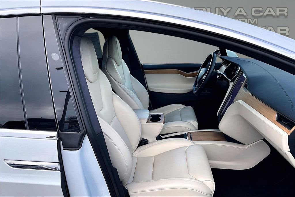 Used 2019 Tesla Model X Long Range image 7