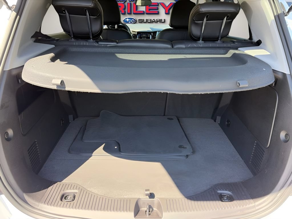 Used 2018 Chevrolet Trax LT w/ Driver Confidence Package AWD/4WD image 17