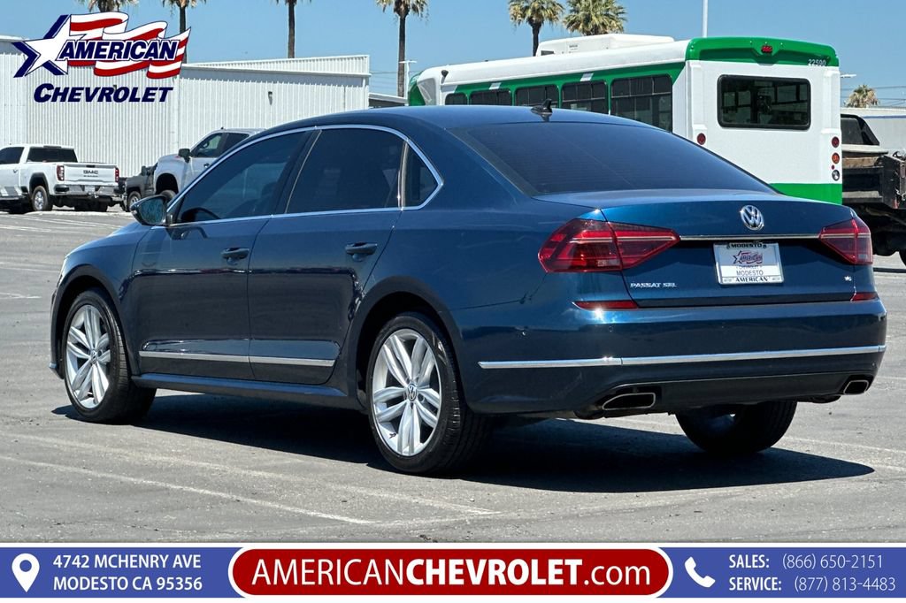 Used 2018 Volkswagen Passat 3.6 SEL Premium FWD image 6