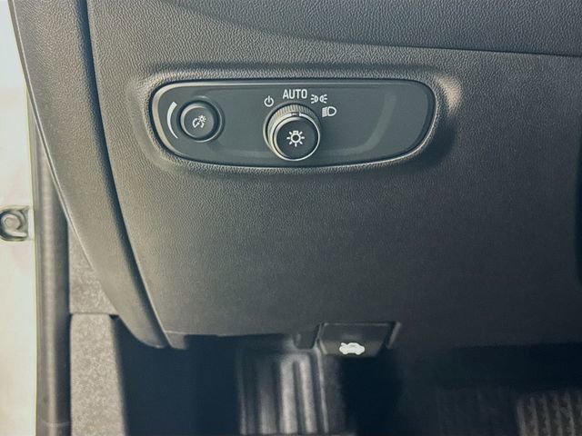 Used 2024 Chevrolet Equinox LT w/ LPO, Floor Liner Package AWD/4WD image 14