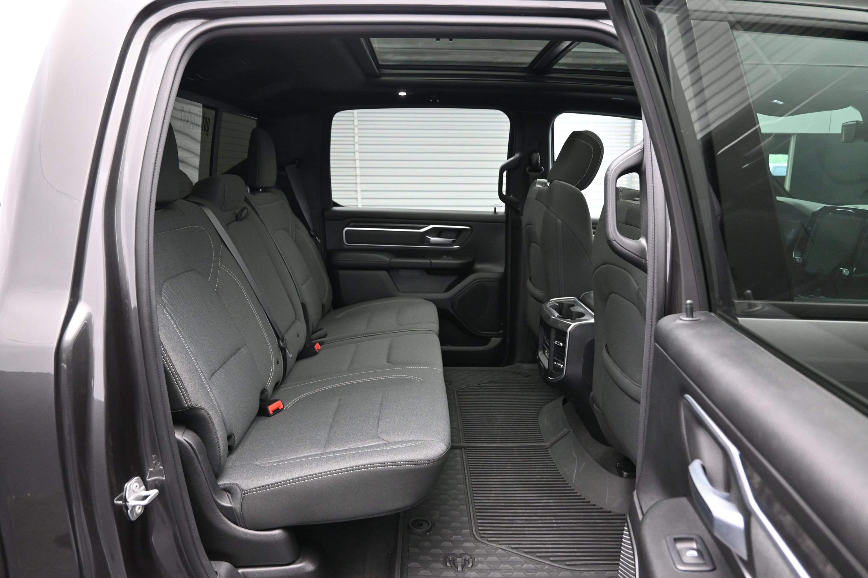 Used 2023 RAM 1500 Big Horn AWD/4WD image 12