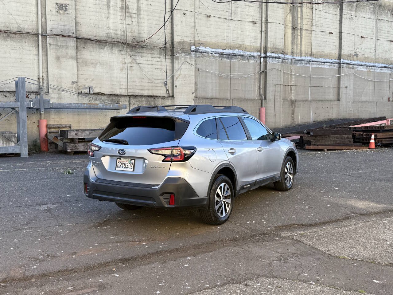 Used 2020 Subaru Outback Premium AWD/4WD image 10
