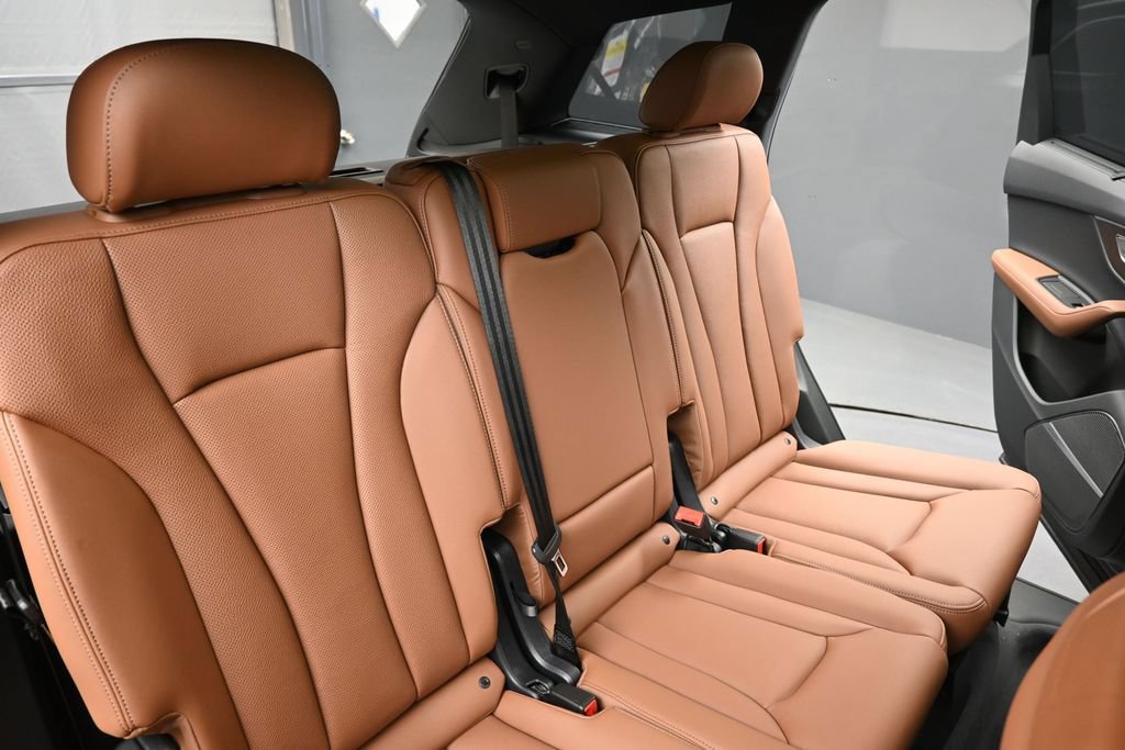 New 2026 Audi Q7 Premium Plus AWD/4WD image 16