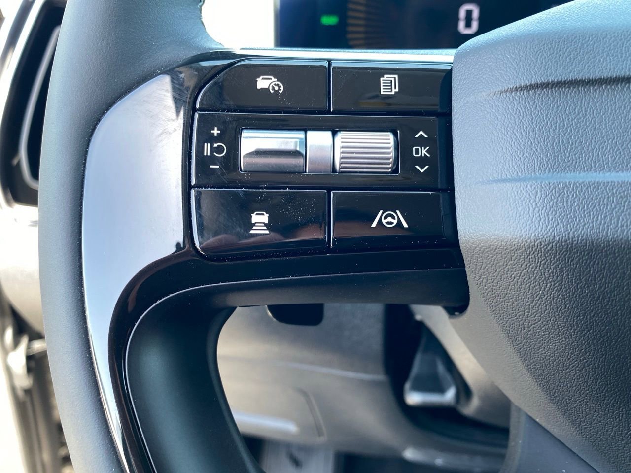 New 2026 Kia Sorento EX AWD/4WD image 14