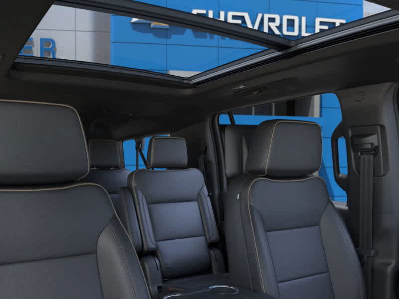 New 2025 Chevrolet Suburban Premier AWD/4WD image 29
