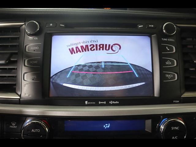 Used 2016 Toyota Highlander LE image 25