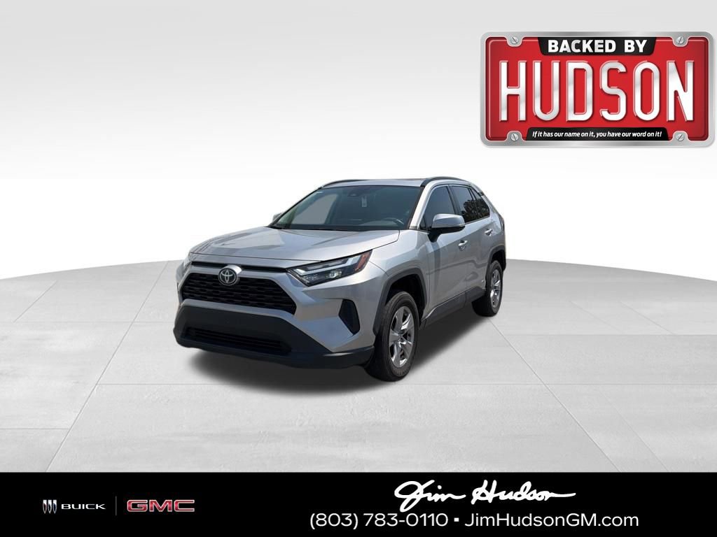 Used 2022 Toyota RAV4 XLE w/ Convenience Package AWD/4WD image 1