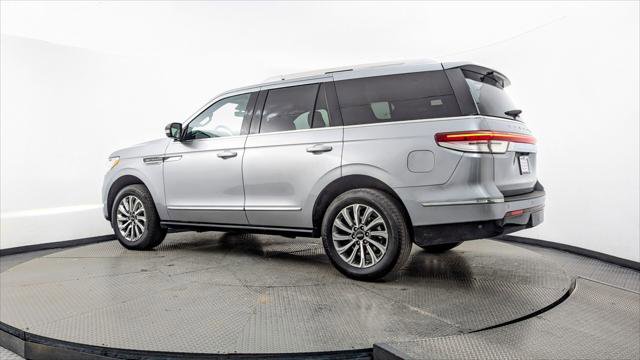 Used 2023 Lincoln Navigator 4WD image 4