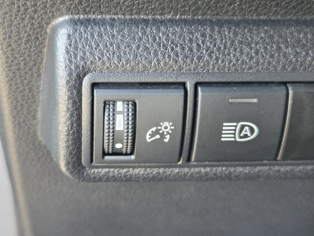 Used 2026 Toyota Corolla LE FWD image 24