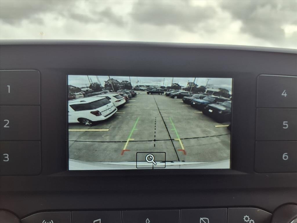 Used 2025 Ford Transit 250 148 Medium Roof image 4