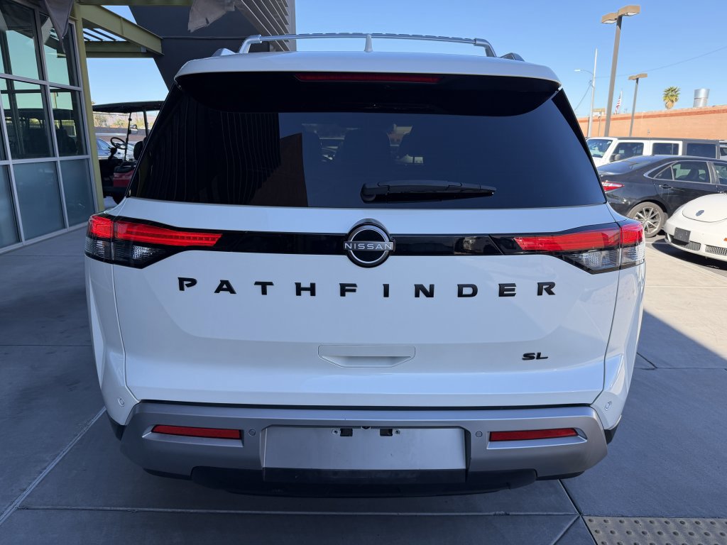 Used 2024 Nissan Pathfinder SL w/ SL Premium Package image 13
