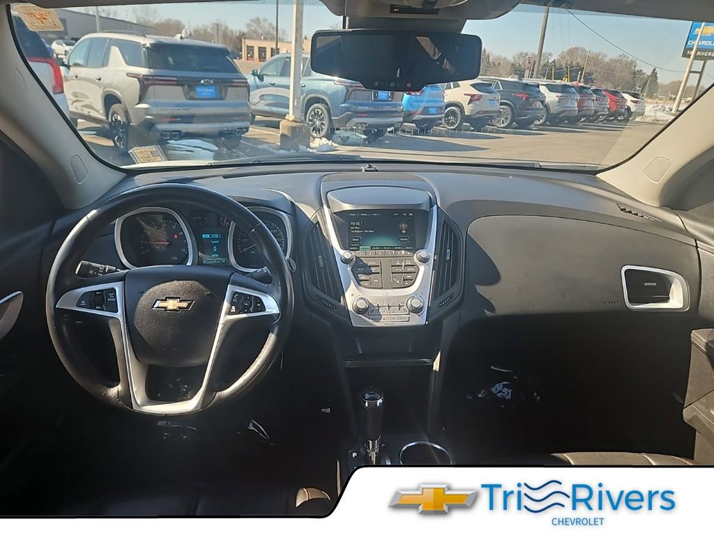 Used 2017 Chevrolet Equinox Premier w/ Enhanced Convenience Package AWD/4WD image 11