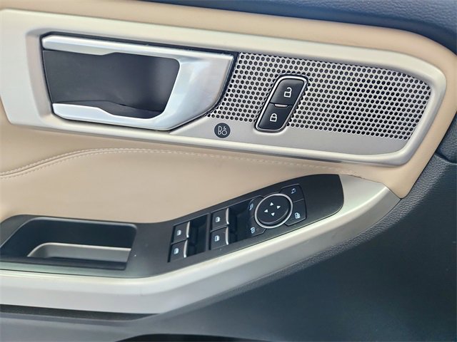 Used 2022 Ford Explorer Limited image 38