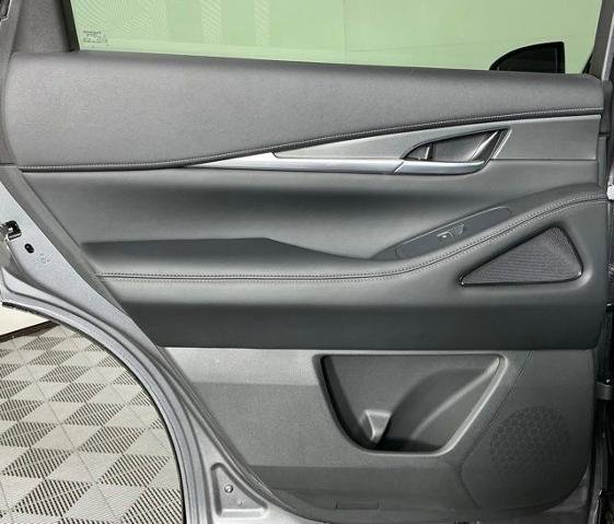 Certified 2026 INFINITI QX60 Pure w/ Cargo Package FWD image 17