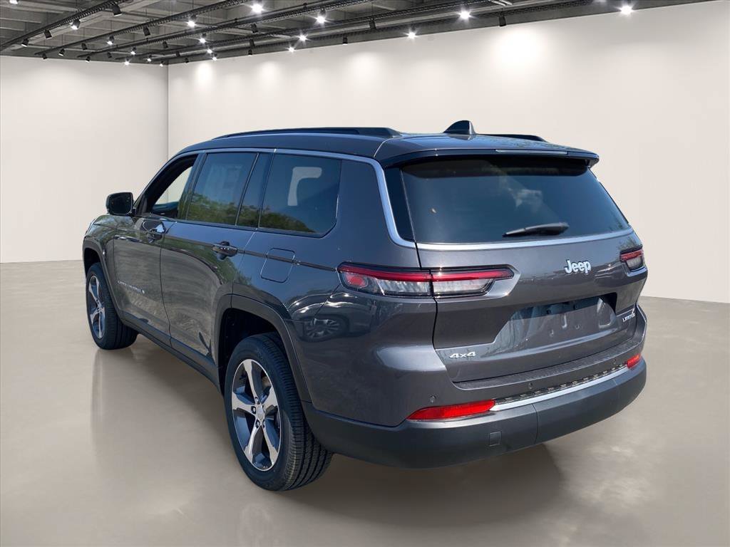New 2026 Jeep Grand Cherokee L Limited w/ Trailer Tow Package AWD/4WD image 3