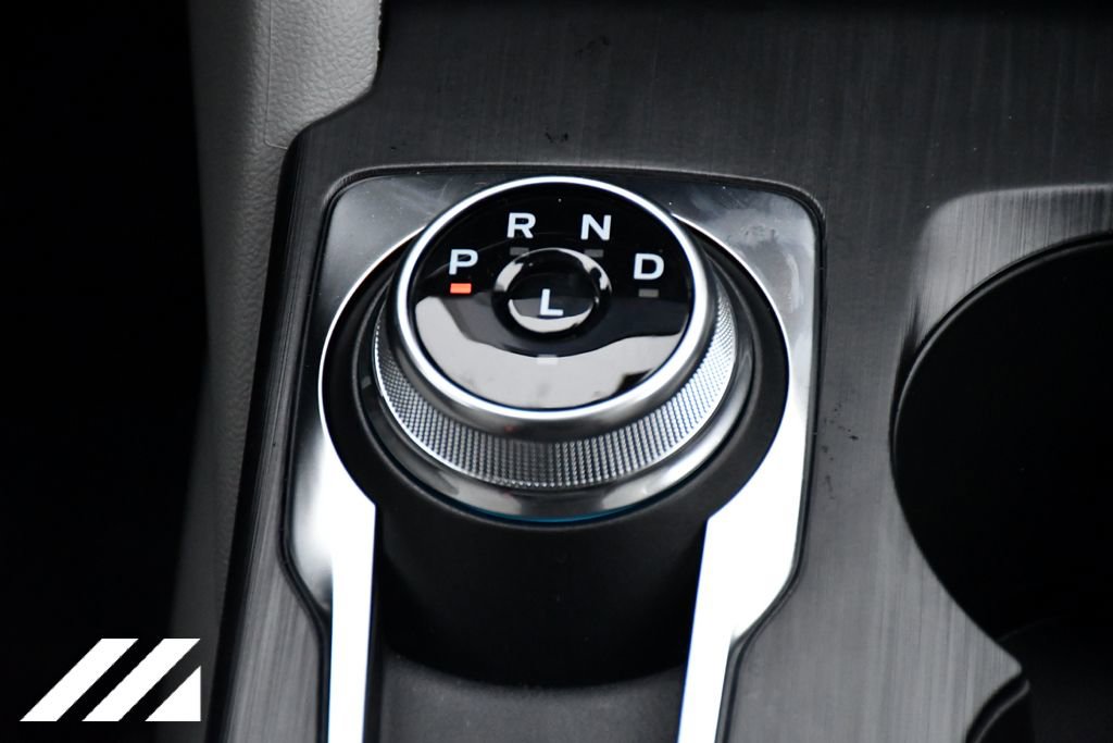 New 2024 Ford Escape SE FWD image 17