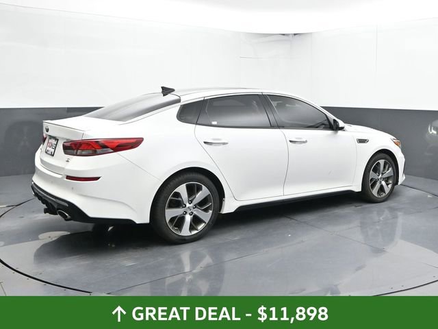 Used 2019 Kia Optima S w/ S Panoramic Sunroof Package FWD image 2