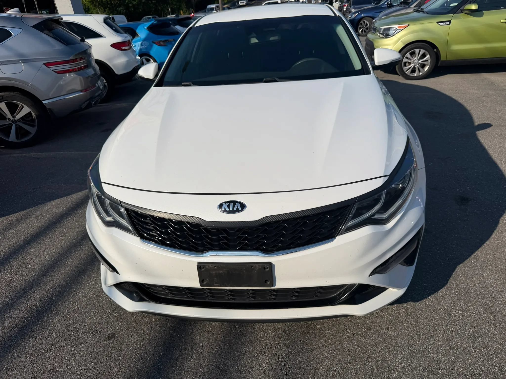 Used 2020 Kia Optima LX FWD image 2