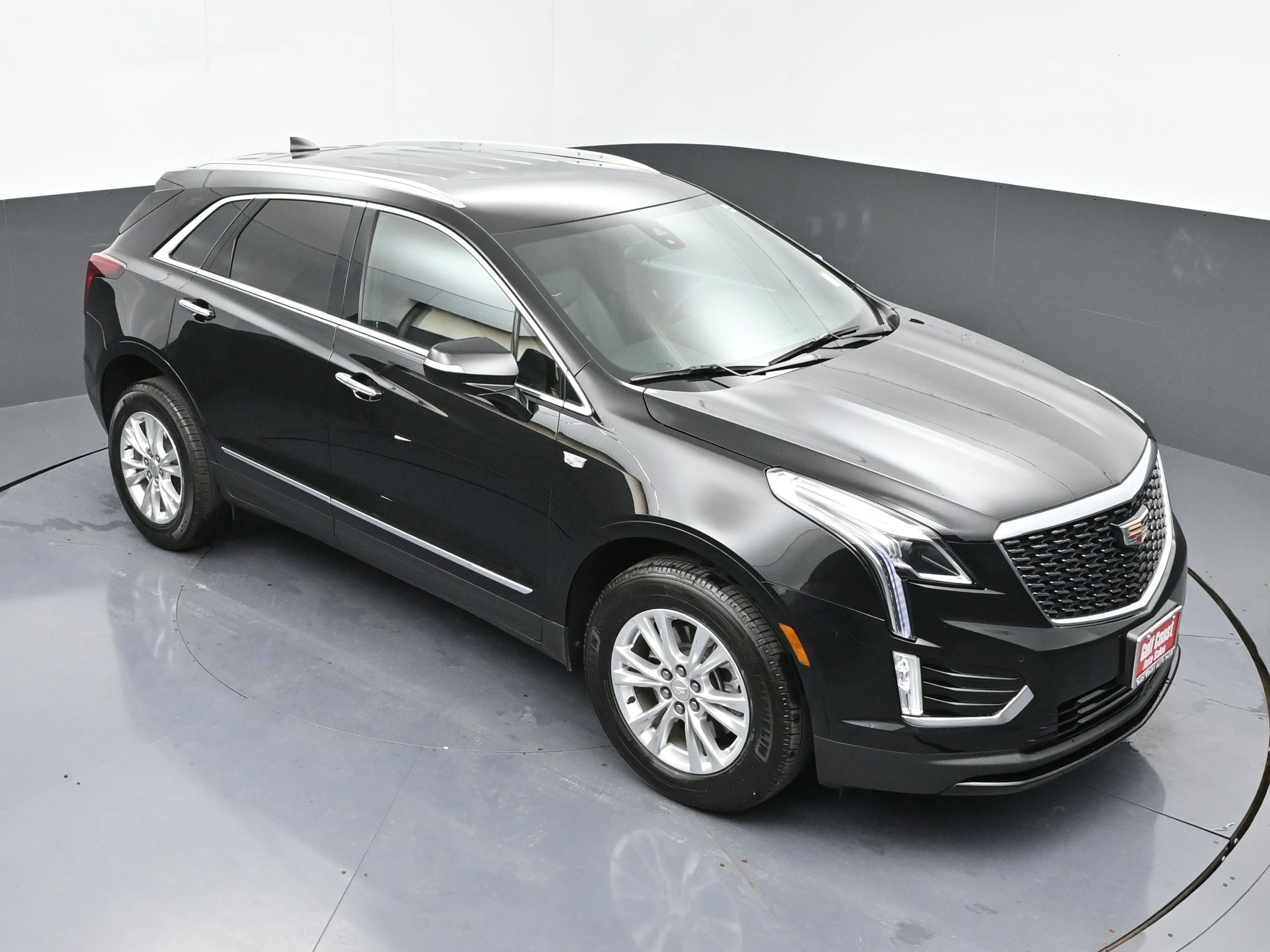 Used 2024 Cadillac XT5 Luxury w/ LPO, Floor Liner Package image 35