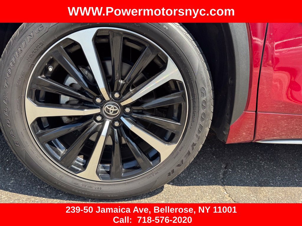 Used 2022 Toyota Highlander XSE FWD image 21