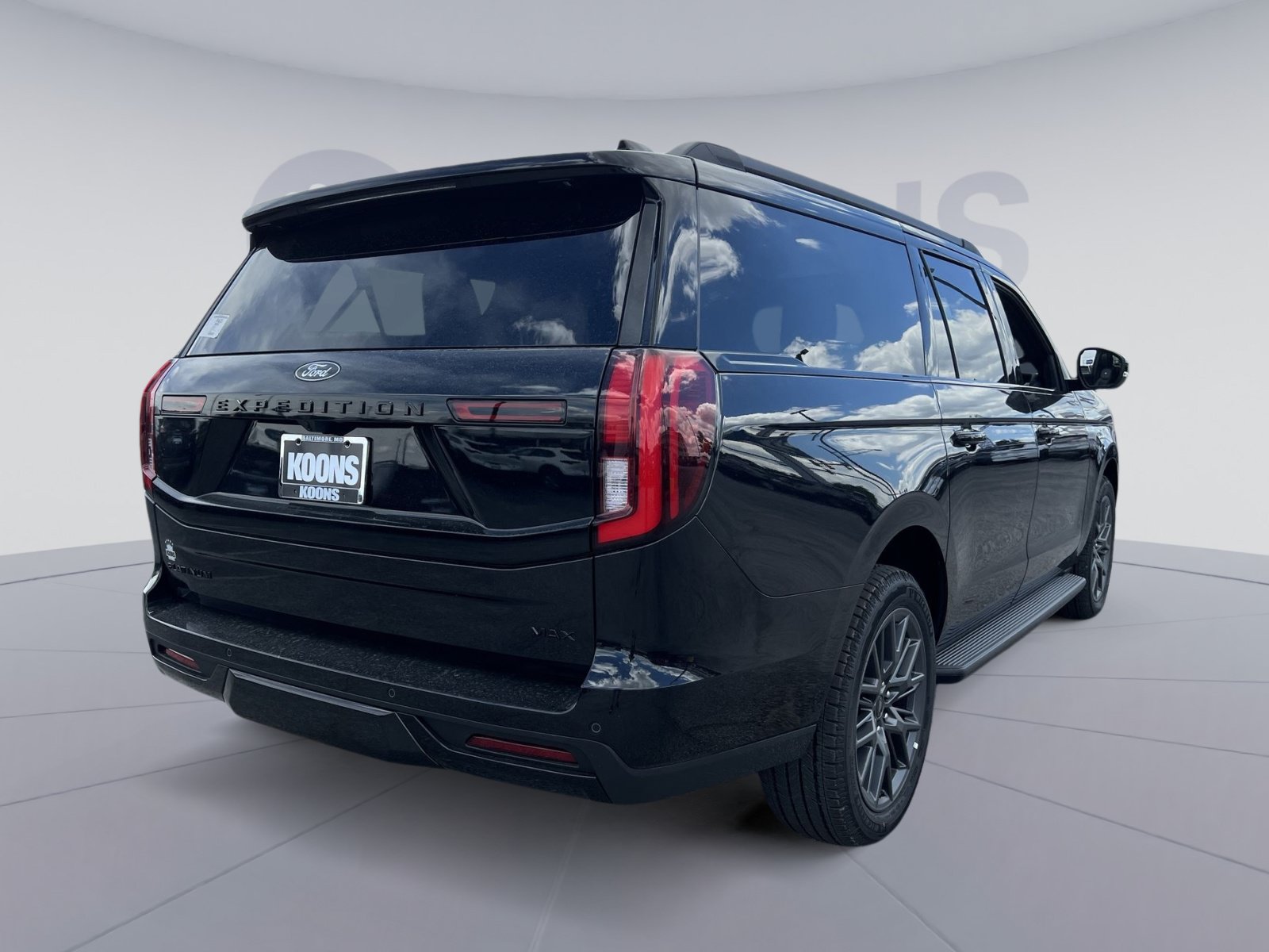 New 2026 Ford Expedition Max Platinum w/ Stealth Appearance Package AWD/4WD image 7