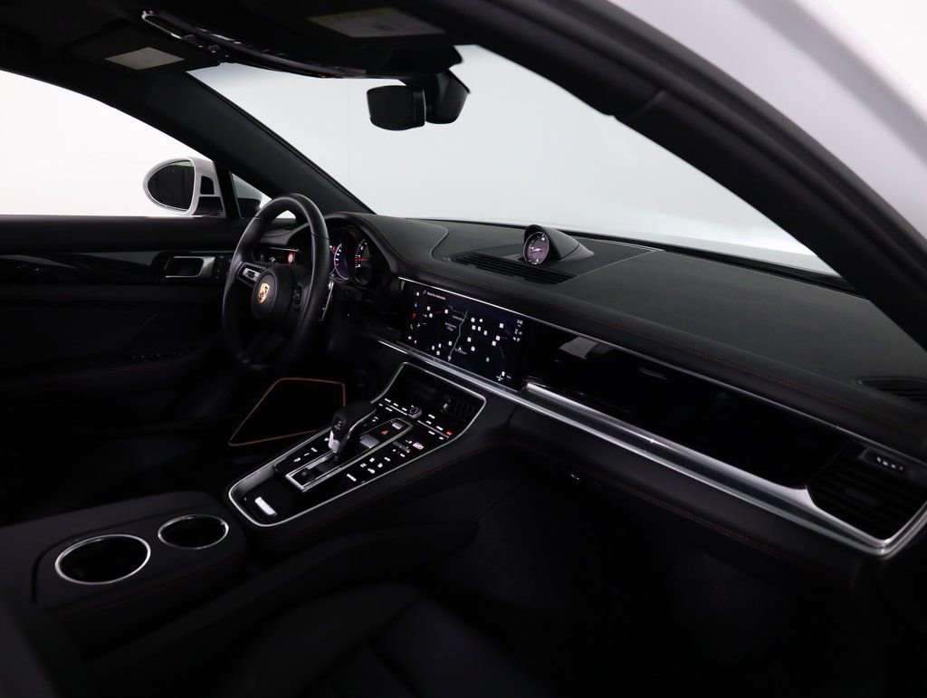 Used 2023 Porsche Panamera 4S image 56