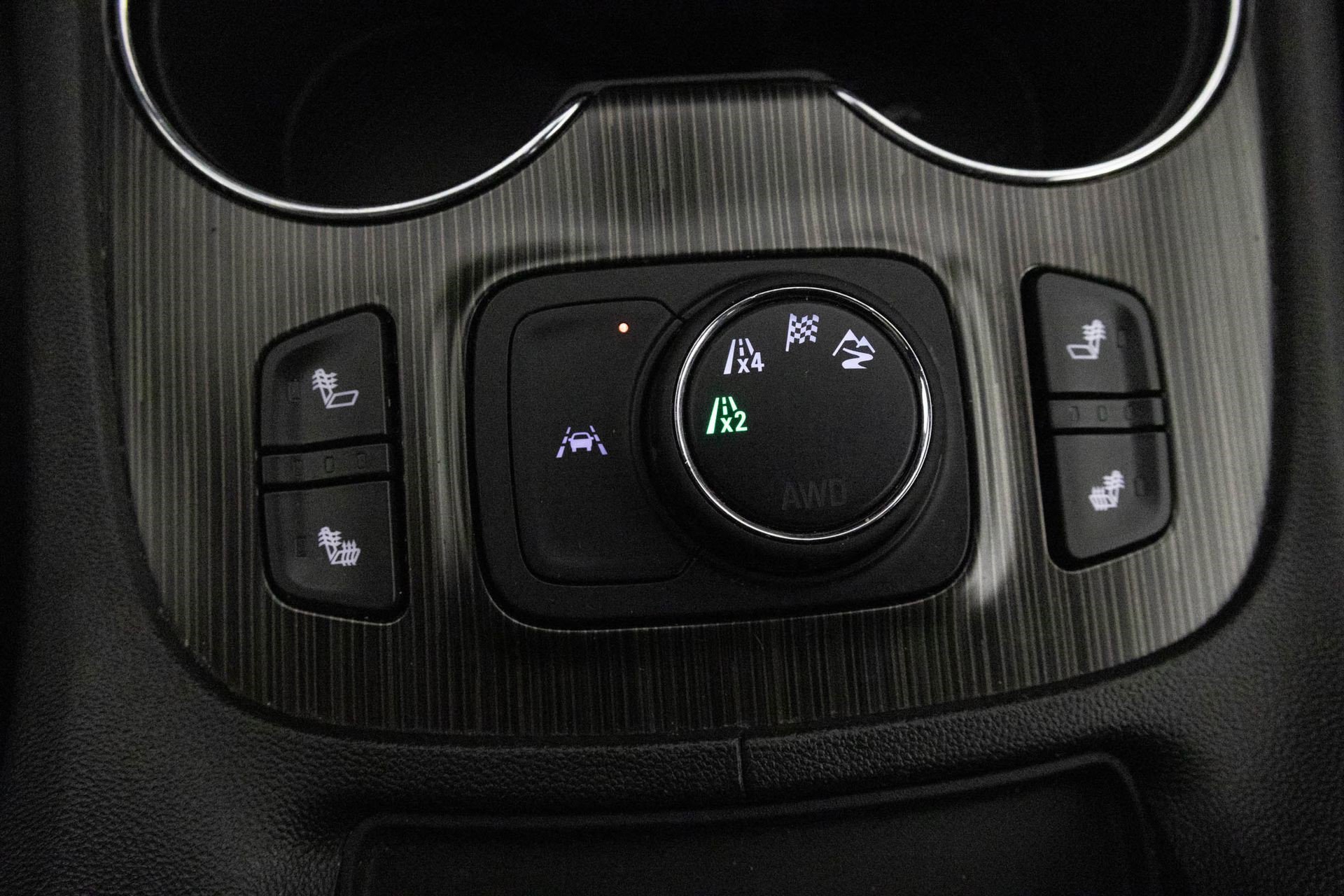 Certified 2023 GMC Acadia SLT image 19