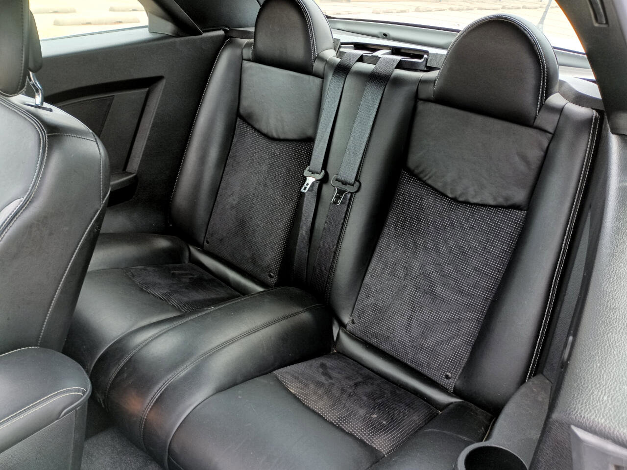 Used 2013 Chrysler 200 S image 9