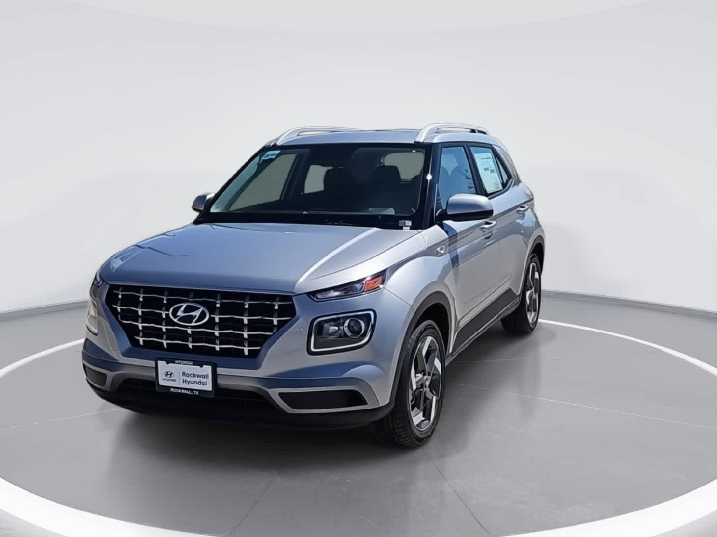 New 2026 Hyundai Venue SEL FWD image 3
