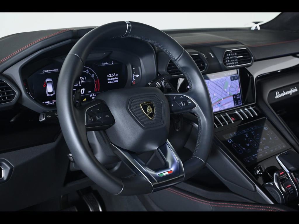 Used 2024 Lamborghini Urus S image 30