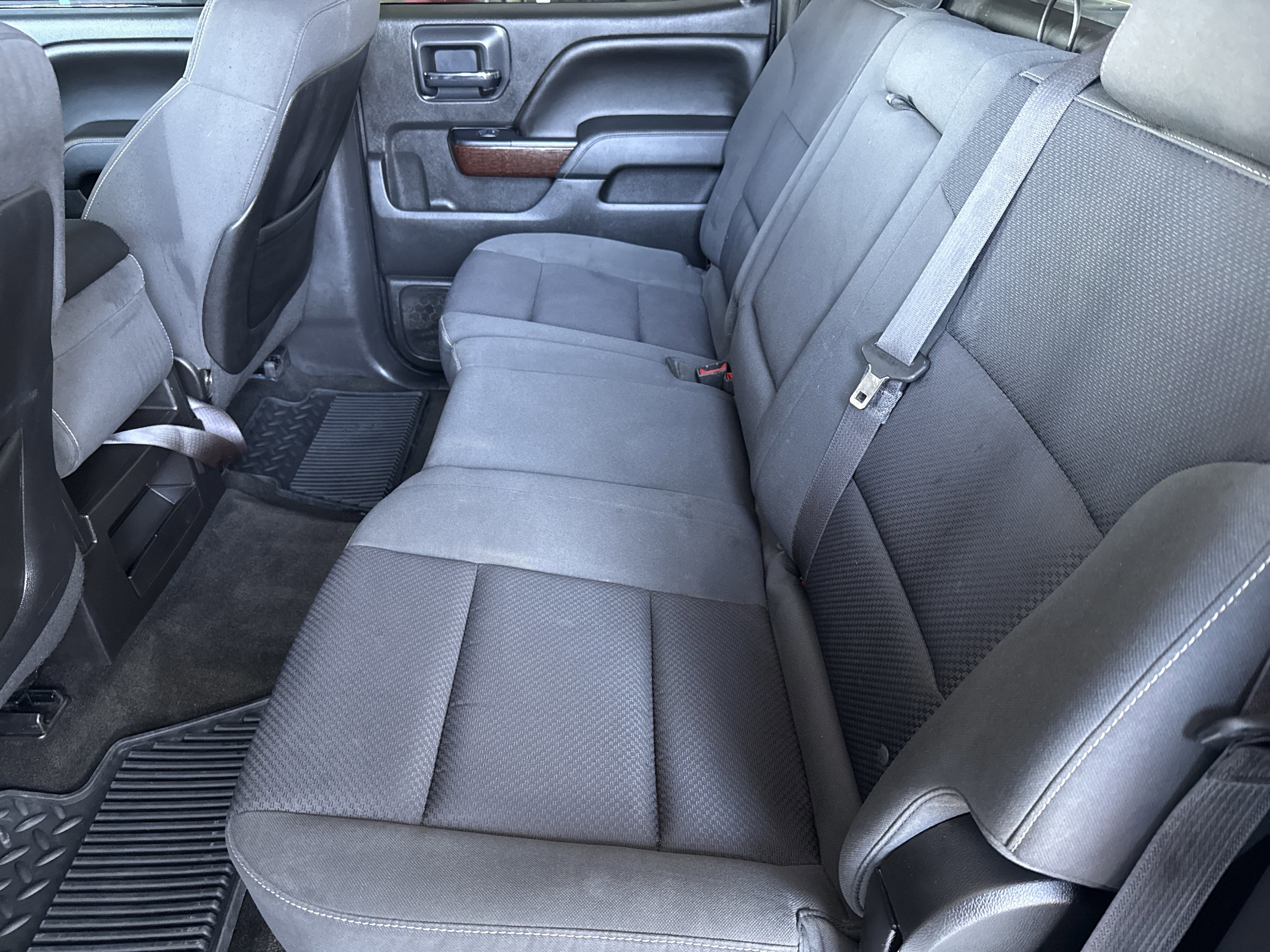 Used 2015 GMC Sierra 1500 SLE w/ SLE Value Package image 9