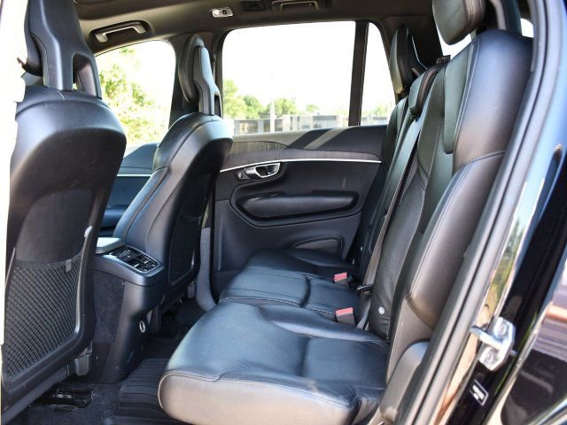 Used 2020 Volvo XC90 T5 Momentum AWD/4WD image 12
