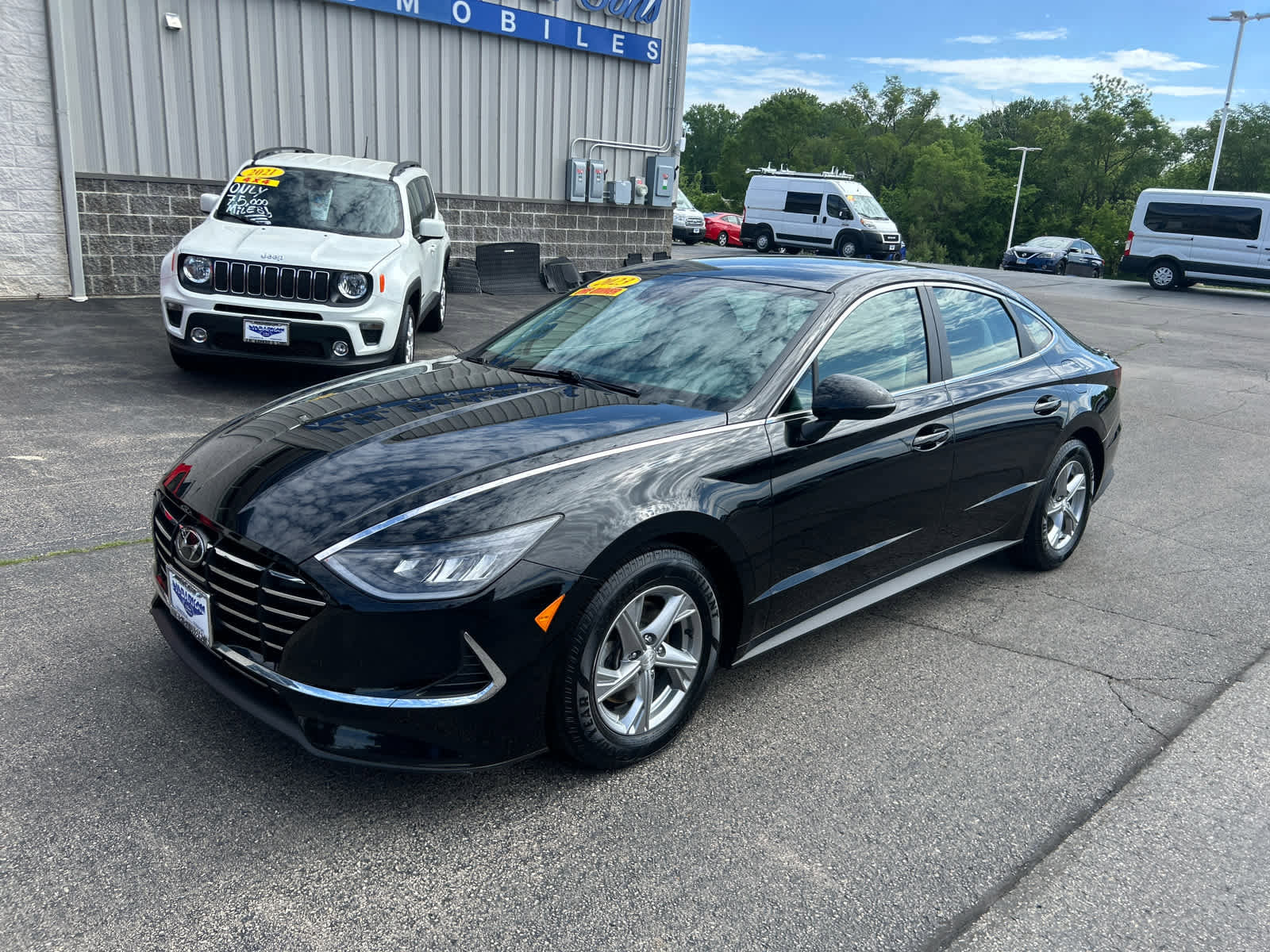 Used 2023 Hyundai Sonata SE FWD image 6