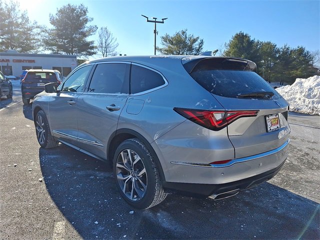 Used 2023 Acura MDX SH-AWD w/ Technology Package image 11