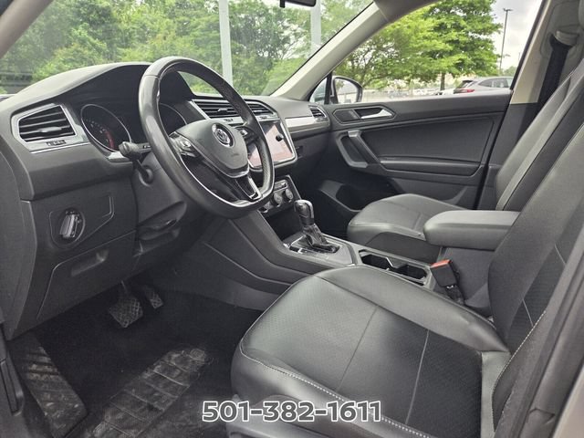Used 2021 Volkswagen Tiguan SE FWD image 10