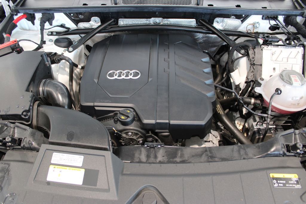 Used 2022 Audi Q5 2.0T Premium Plus AWD/4WD image 9