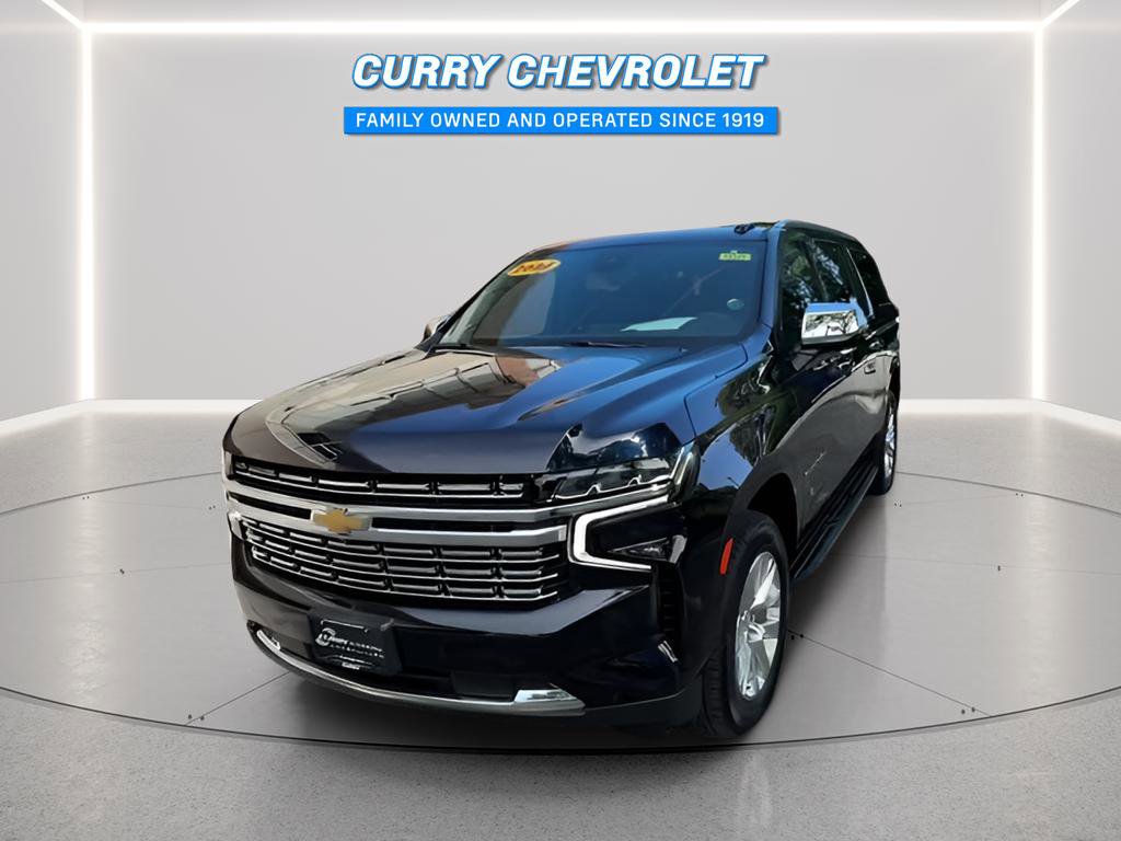 Used 2024 Chevrolet Suburban Premier AWD/4WD image 3