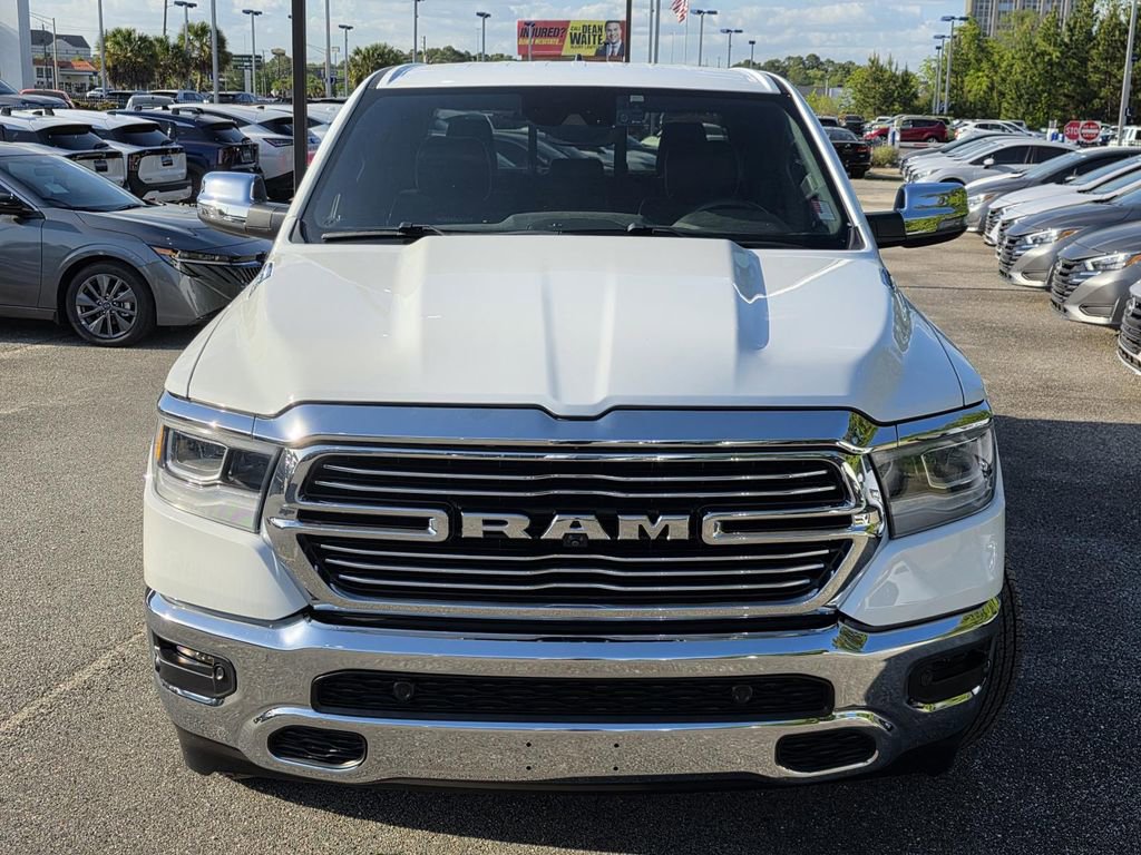 Used 2023 RAM 1500 Laramie AWD/4WD image 3