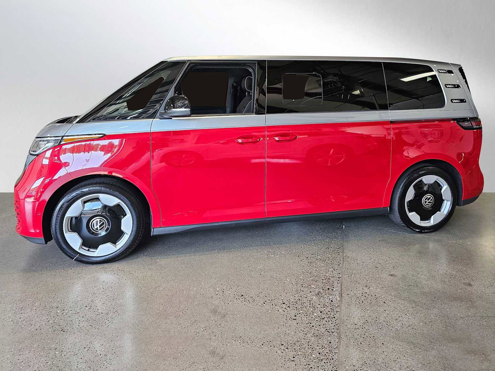 New 2025 Volkswagen ID. Buzz Pro S image 6