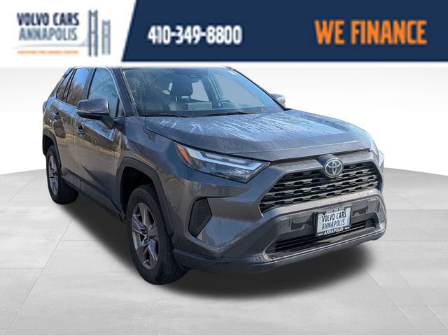Used 2023 Toyota RAV4 XLE w/ Convenience Package image 1