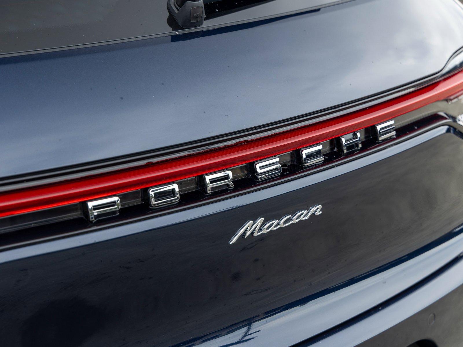 Used 2020 Porsche Macan image 19
