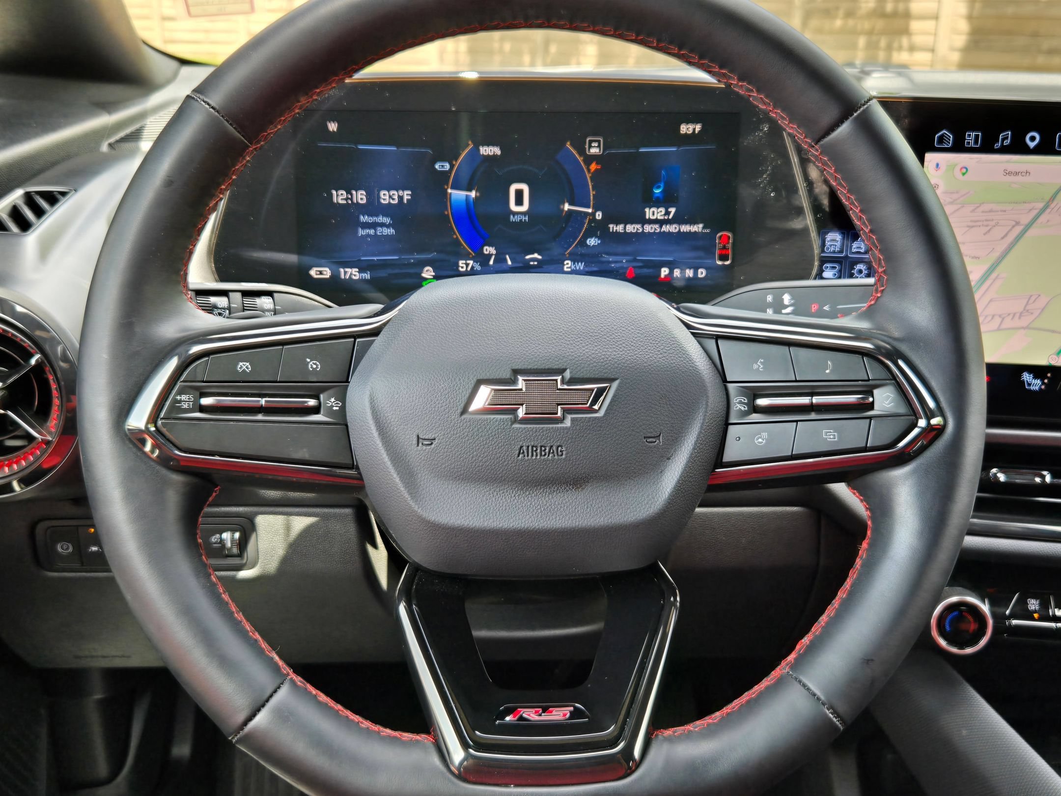 Used 2025 Chevrolet Equinox EV RS FWD image 20