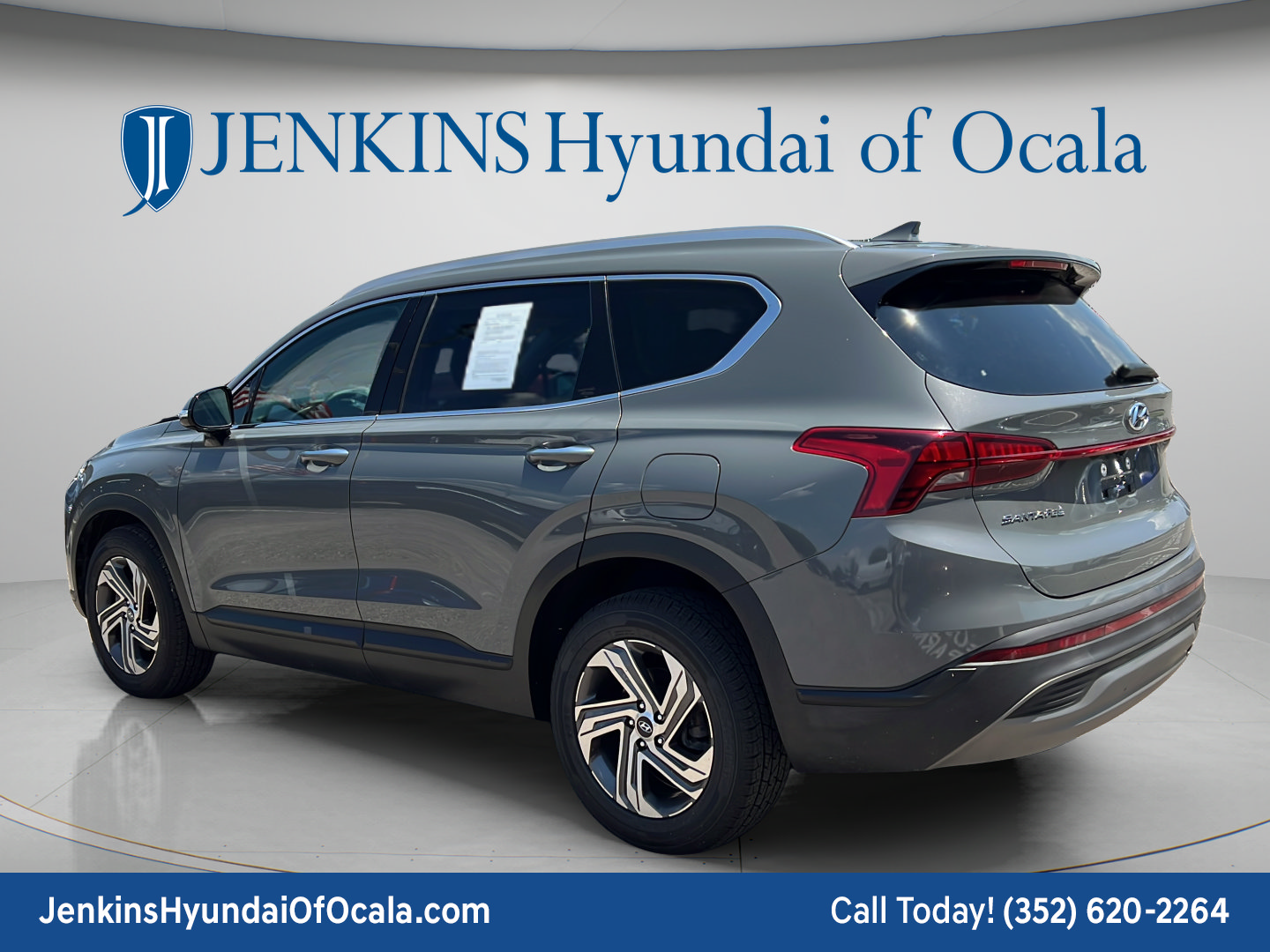 Used 2023 Hyundai Santa Fe SEL w/ Cargo Package FWD image 5