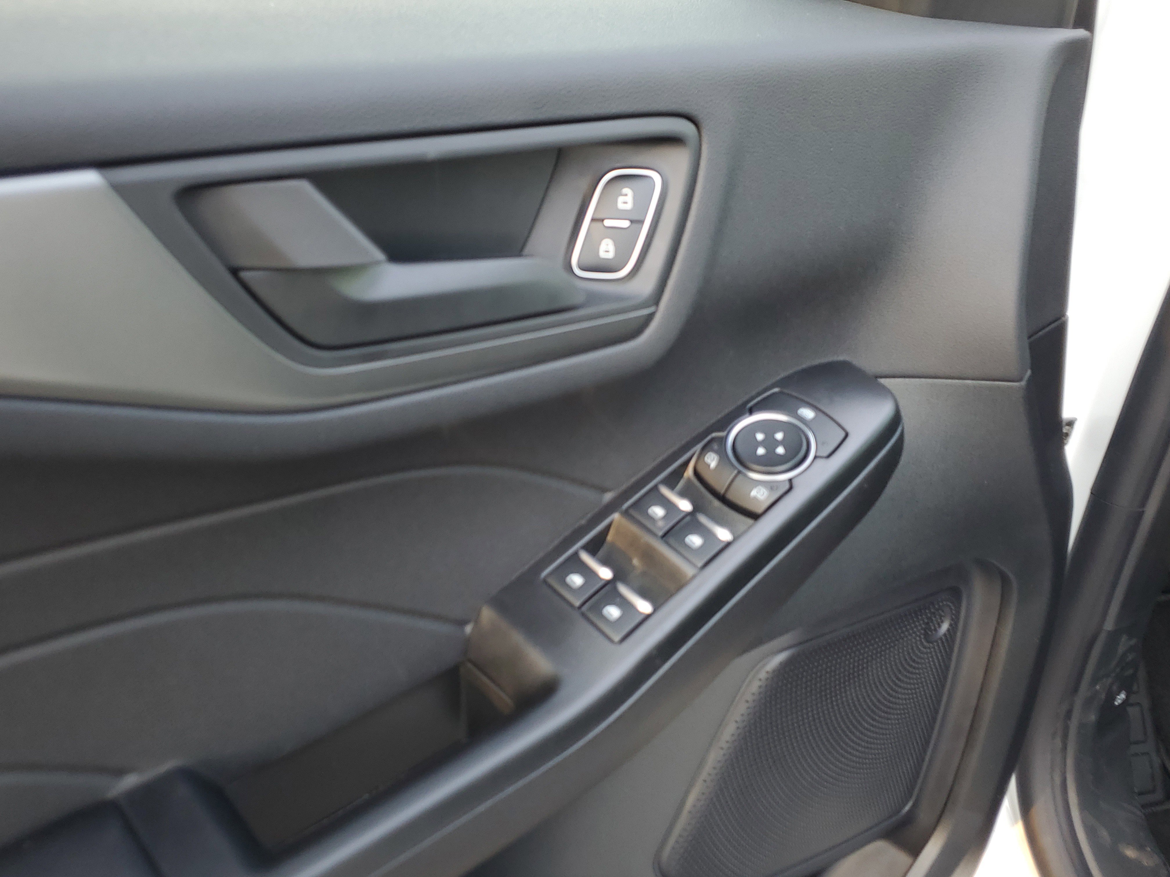 New 2026 Ford Escape Active image 15