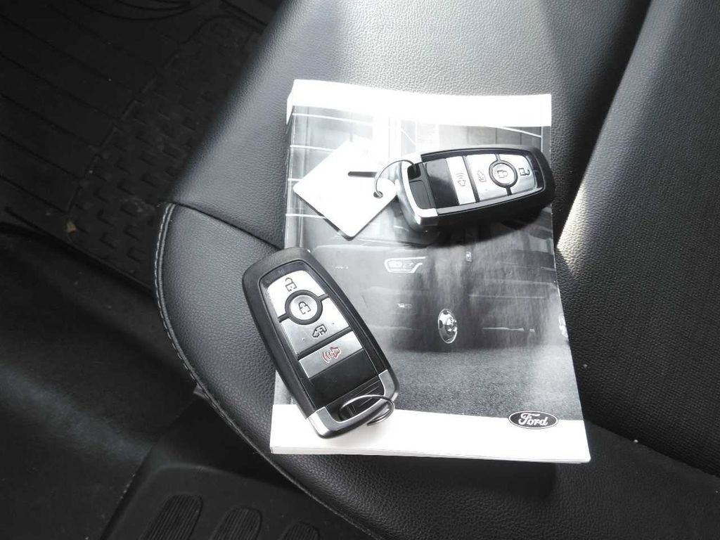 Used 2022 Ford E-Transit 148 High Roof Extended w/ Load Area Protection Package image 20