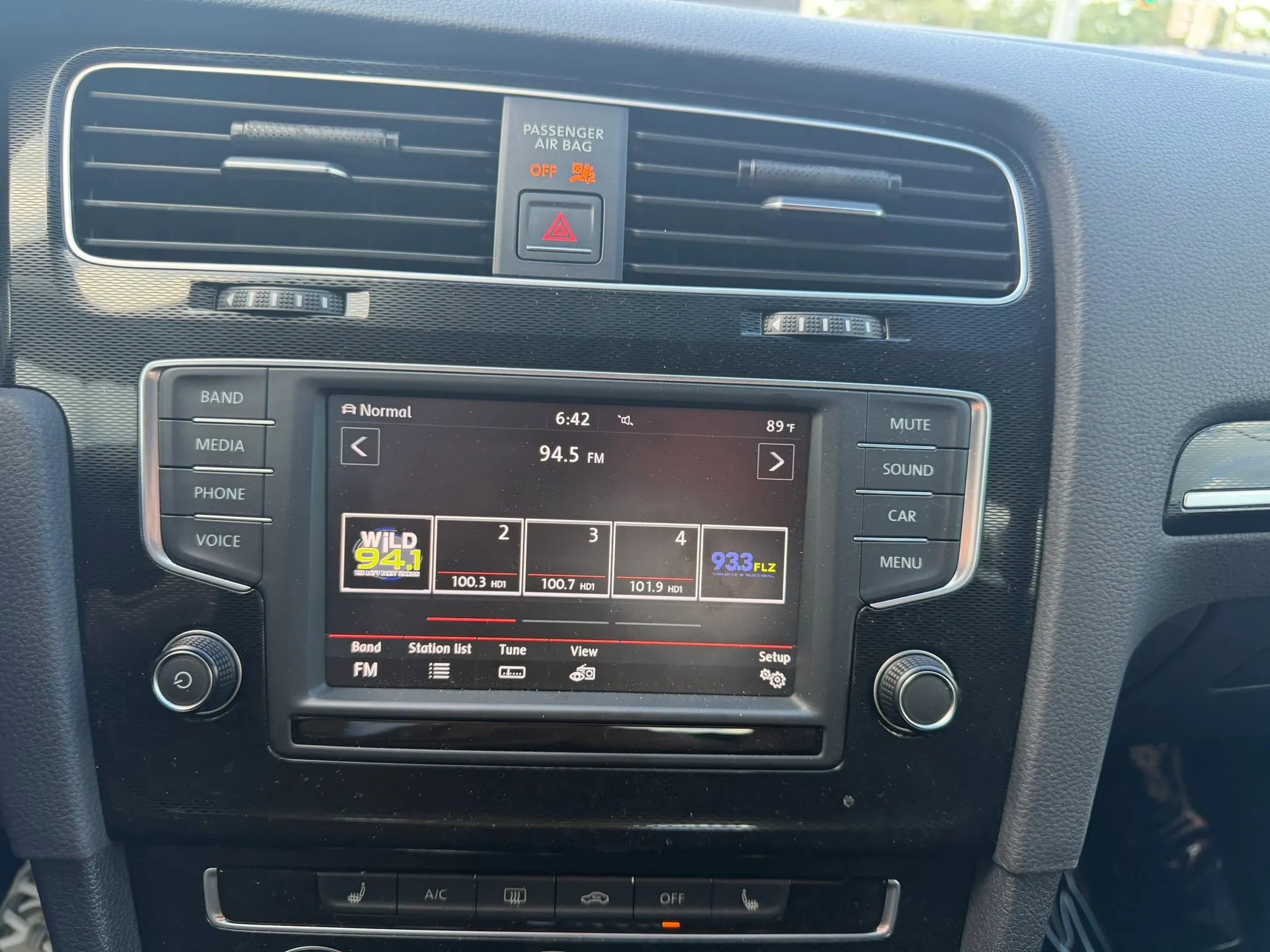 Used 2017 Volkswagen GTI S FWD image 24