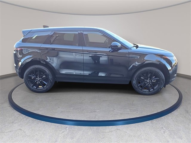 Used 2025 Land Rover Range Rover Evoque S image 4