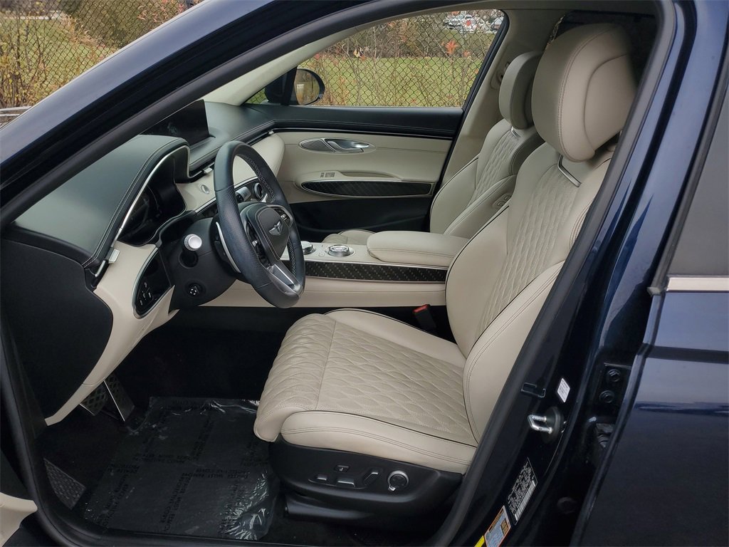 Used 2022 Genesis GV70 3.5T Sport w/ Sport Prestige Package image 11