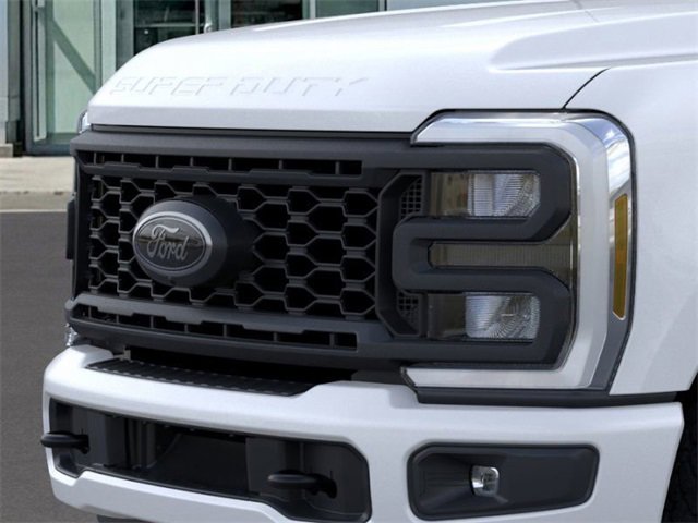 New 2025 Ford F250 Lariat w/ Tremor Off-Road Package image 17