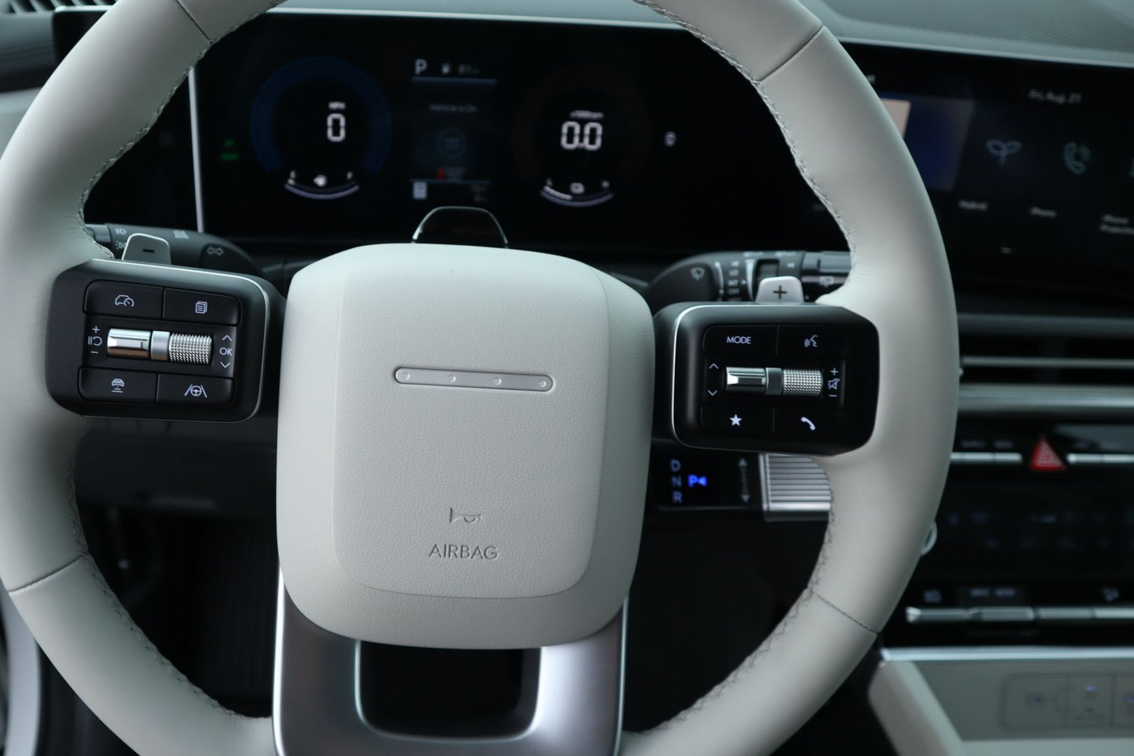 New 2027 Hyundai Santa Fe SEL FWD image 11